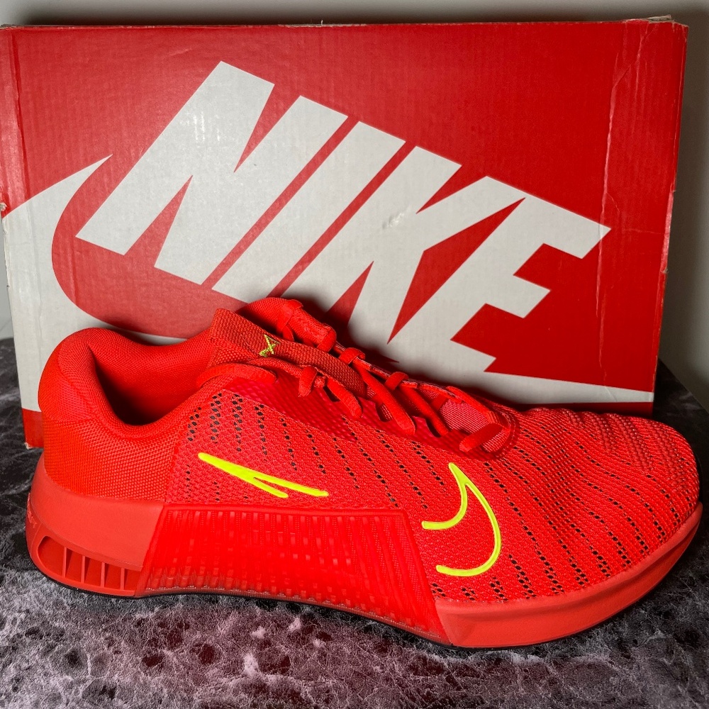 Nike